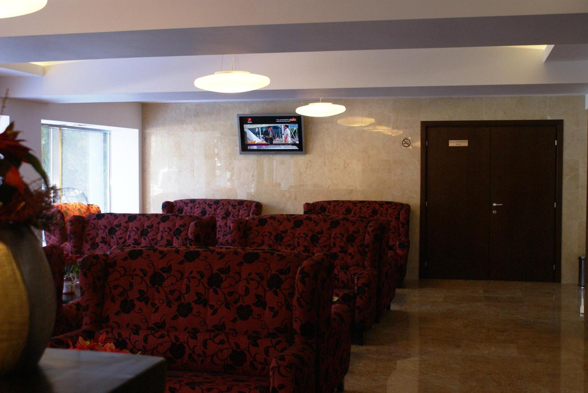 Hotel Carpati Predeal Εξωτερικό φωτογραφία