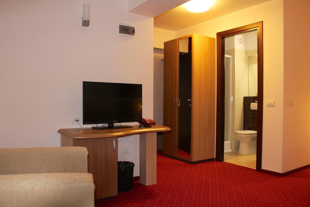 Hotel Carpati Predeal Δωμάτιο φωτογραφία