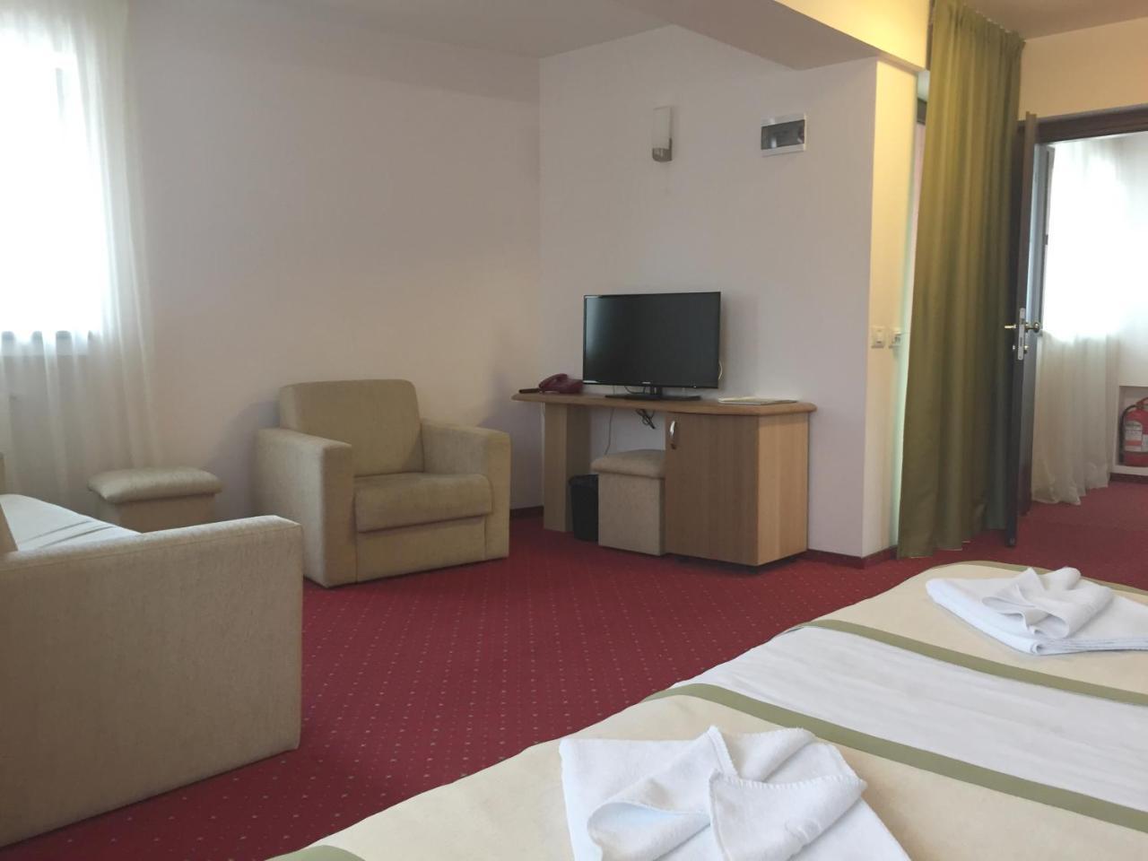 Hotel Carpati Predeal Εξωτερικό φωτογραφία